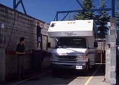 RV PRESURE WASH BAY