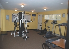 FITNESS ROOM